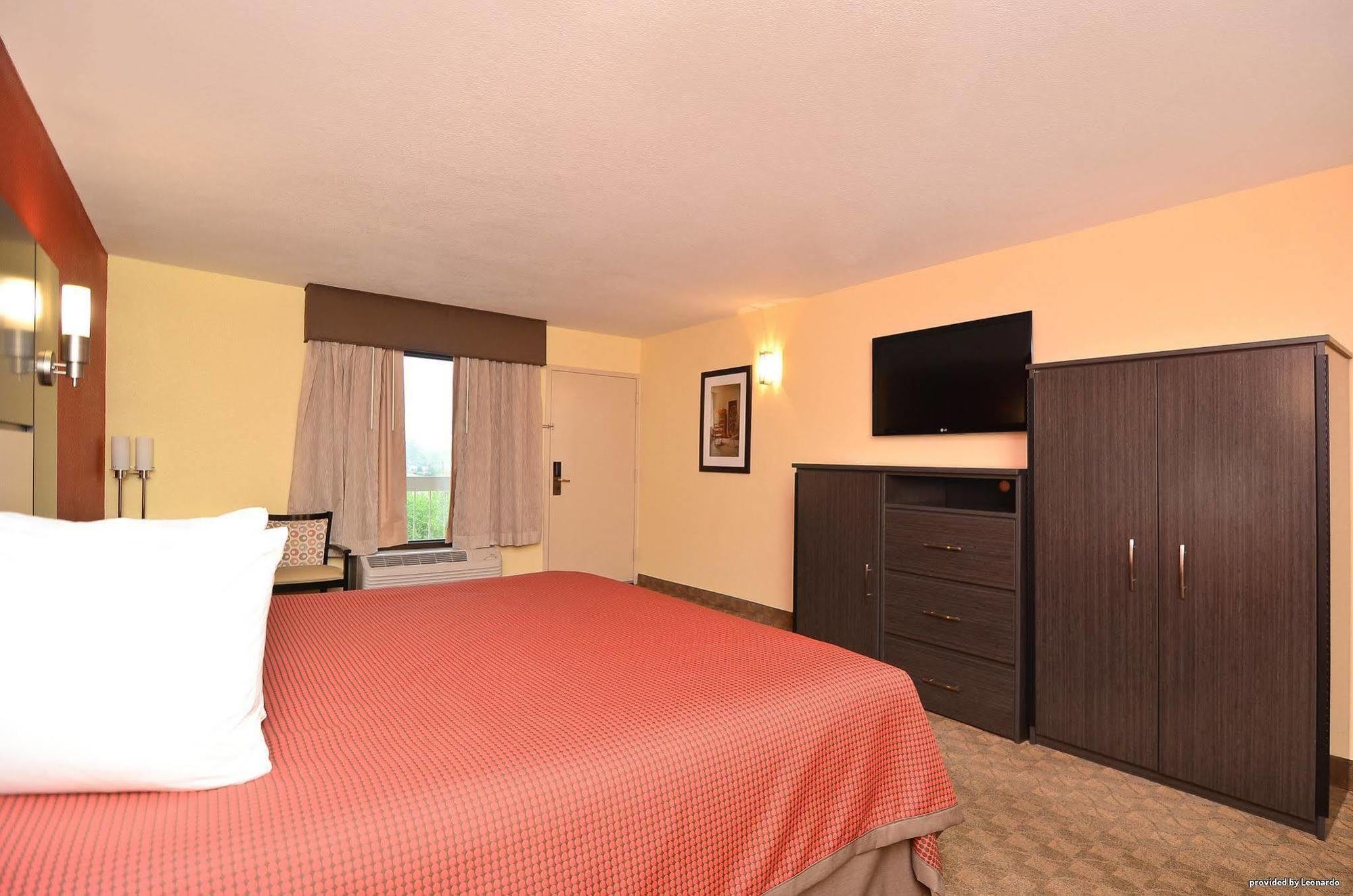 Hotel Western Cades Cove